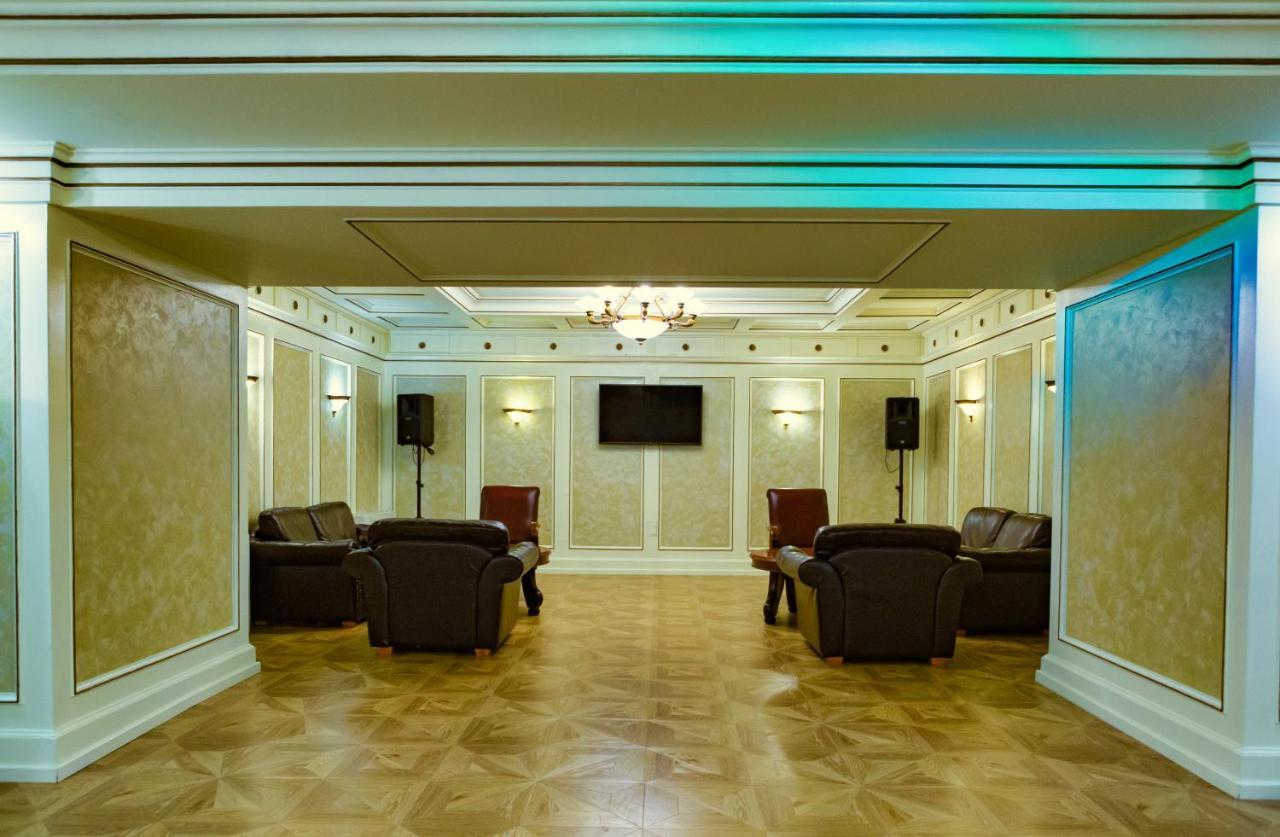 Park Hotel Kokshetau Щучінск Екстер'єр фото