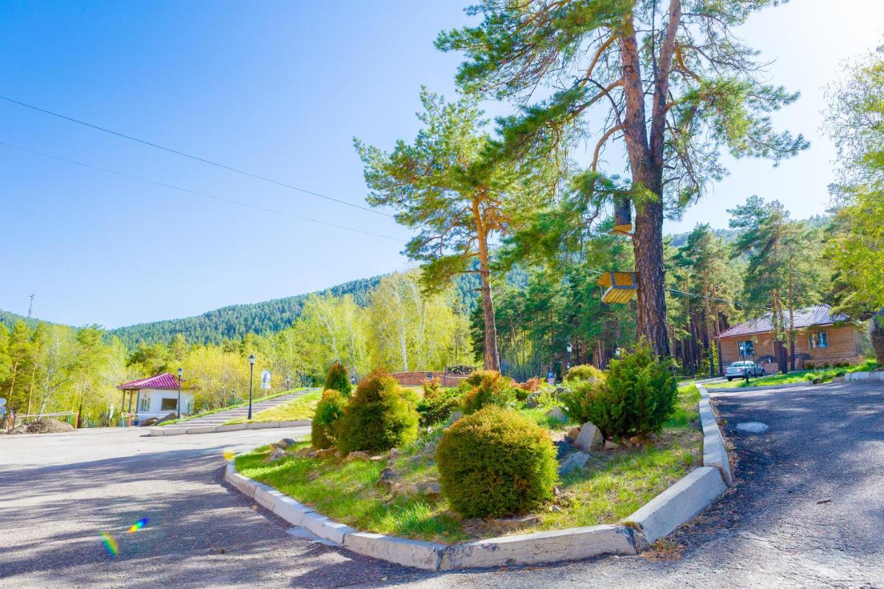 Park Hotel Kokshetau Щучінск Екстер'єр фото